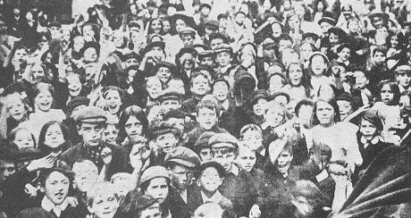 d-m-dave-marson-greves-de-criancas-em-1911-1.jpg